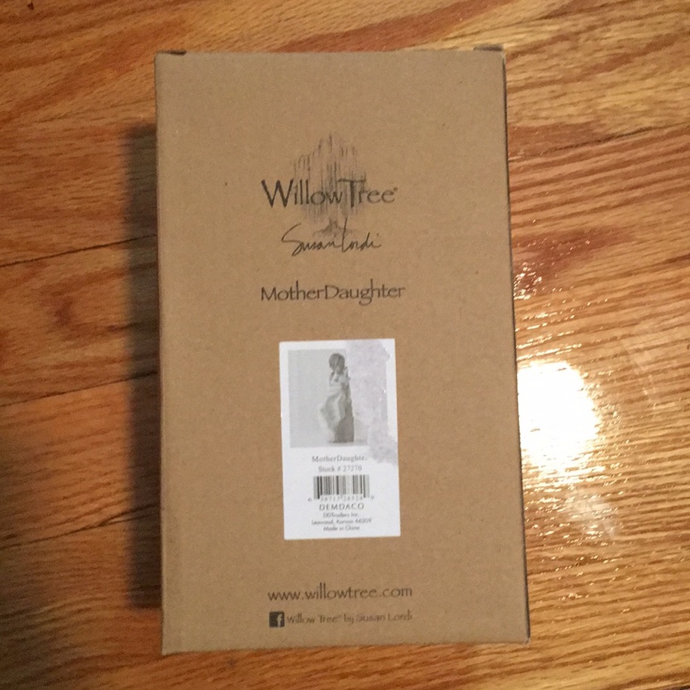 New! Mother Daughter Willow Tree